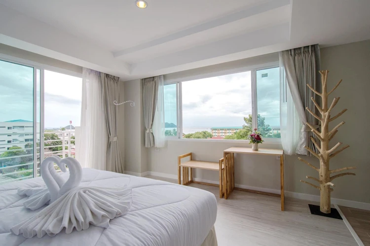 รูปภาพของโรงแรมประจวบแกรนด์ Prachuap Grand Hotel