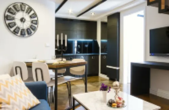 DeZign Superior Apartments & Rooms