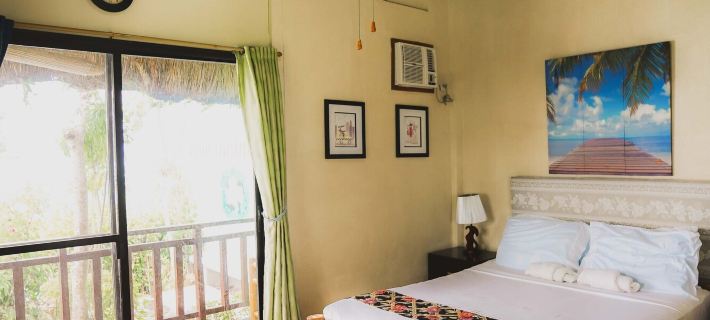 Villa de Gloria Hotels in Dauis
