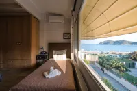 Blue Crystal Villa
