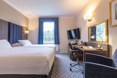 CBH Avisford Park Hotel Отели в г. Аран Дистрикт