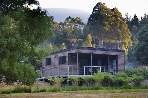 Tyenna River Cottages