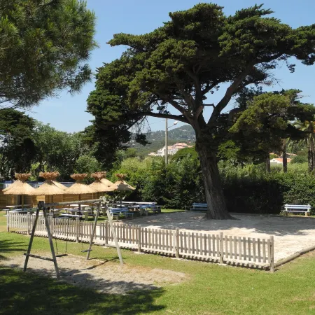 Hôtel Club la Font des Horts