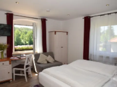 Landhotel Steigerwaldhaus Hotels in Landkreis Neustadt a.d.Aisch-Bad Windsheim
