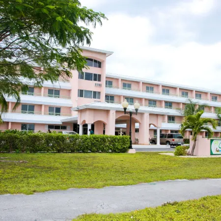 Castaways Resort and Suites