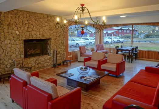 데스티노 수르 호텔 & 스파 데 몬타냐