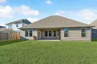 Northshore Nest Nook! New Amenities, New Home, minutes from Lake Pontchartrain! Slidell Little Theatre附近的飯店