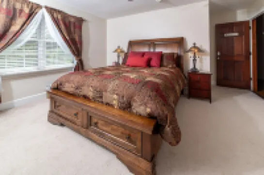 Pleasanton Courtyard B&B