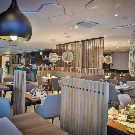 Hotel Seven