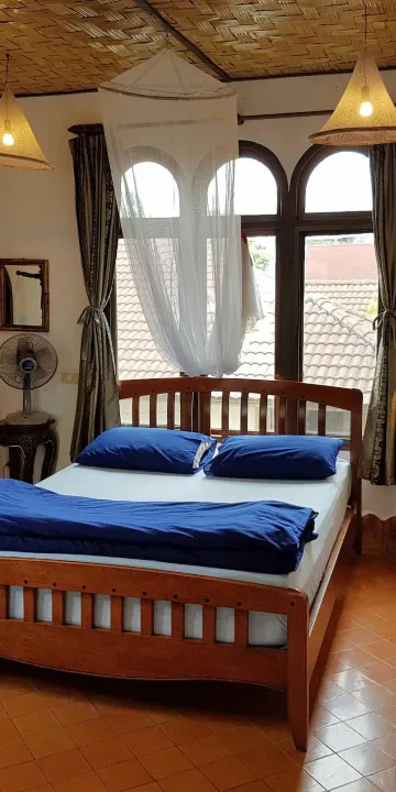 ห้องซูพีเรียร์ เตียงใหญ่ 1 เตียง