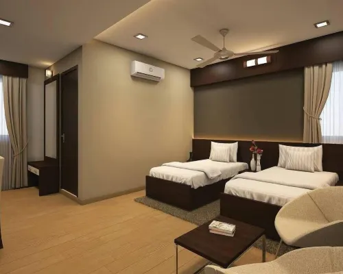 Hotel Royal Inn - Electronic City Hotels near Biocon