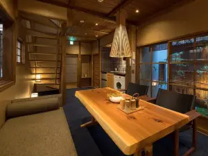 Bonbori an Machiya House