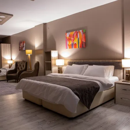 Staron Otel