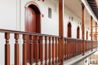 Athos Guest House Pansion