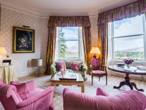 Inverlochy Castle Hotel