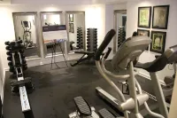 Carlton Hotel - Gym