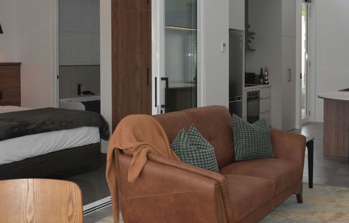 Clare Hillside Apartments