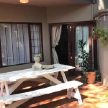 Waterhouse Guest Lodge - Indus Street