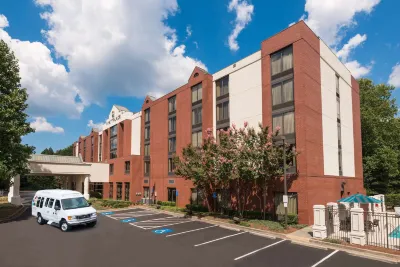 حياة بلايس آتلانتا - دولوث - جونز كريك Hotels near The Memory Center