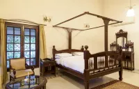 WelcomHeritage Golf View Hotel a Pachmarhi Cantt