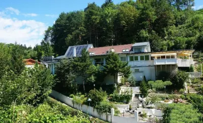 Ferienhaus Black & White Hotels in Kirchschlag