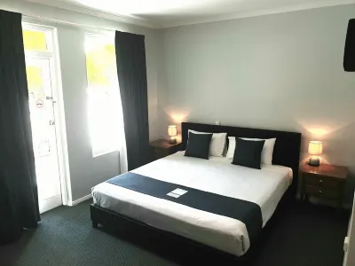 Adelaide Pulteney Motel Hotel di 