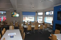 Beach Hotel - servizio colazione