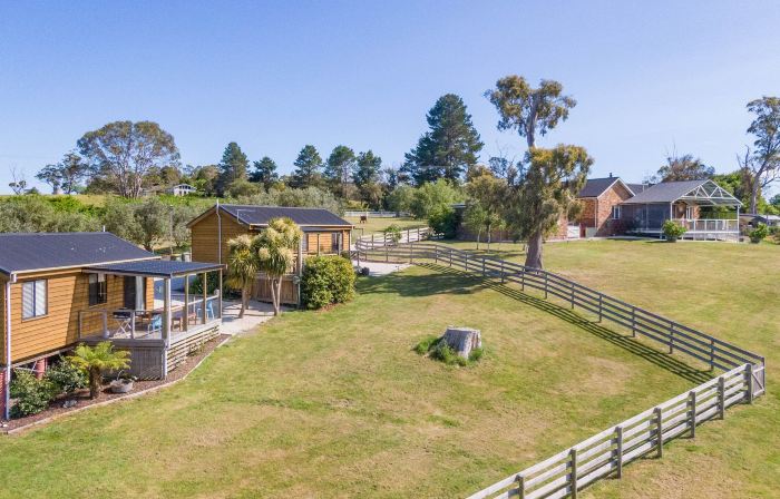 Hazelcreek Cottages