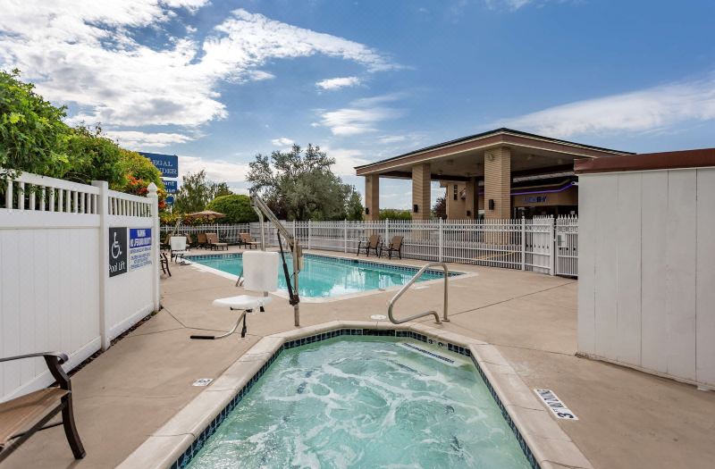 Best Western Dunmar Inn photo 2
