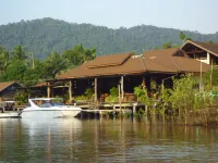 The Mangrove Hideaway Koh Chang Hotels near Ko Wai