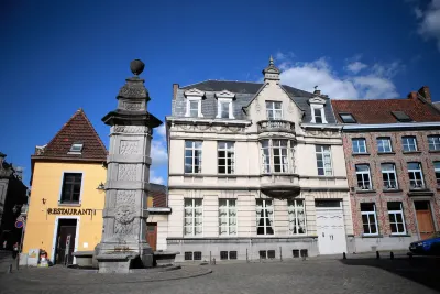 Hotel Saint Georges Отели рядом с достопримечательностью «Collegiale Saint-Vincent de Soignies»