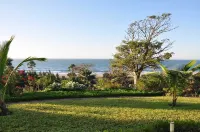 Leo's Beach Hotel - Adults Only