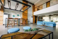 Crown Hotel at Harbour Springs Palawan Managed by Enderun Hotels