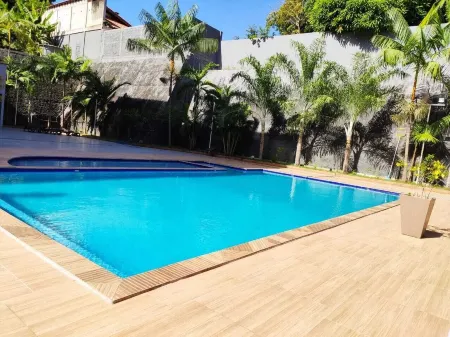 Golden Ville Hotel Отели в г. Мараба