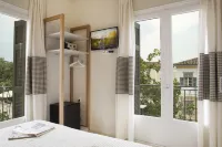Athena Hotel