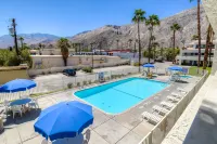 Motel 6 Palm Springs, CA - Downtown - 2-Star