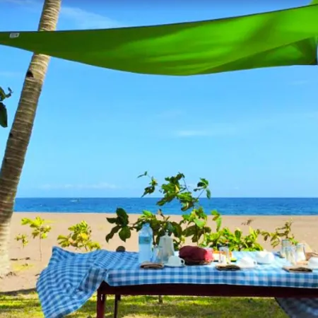 SomeWhere Else Boutique Resort
