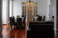 CC Guest House - "Ao Mercado"