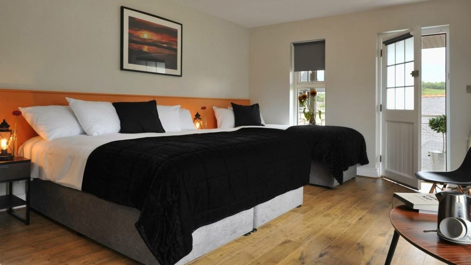 The Gateway Lodge