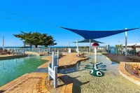 Blue Lagoon Beach Resort Hotels in Bateau Bay