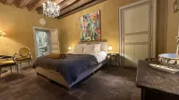 Zone Bleue Hotels in Target