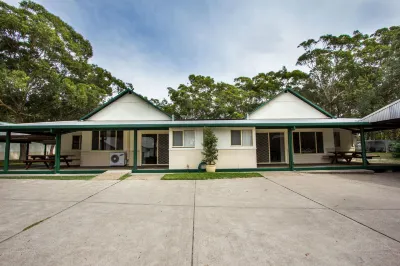 The Retreat Port Stephens Отели в г. Уан Майл