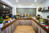 Piraeus Port Hotel - พร้อมอาหารเช้า