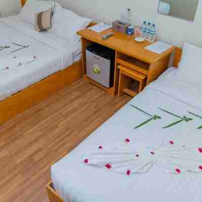Lwin Bagan Motel Rooms