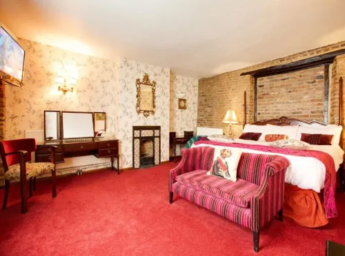 The Rose and Crown Hotel Hotels in Denver