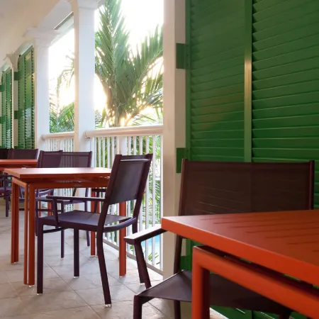 Almond Tree Inn - Adults Only