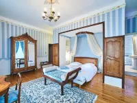 Chateau de La Richerie Hotels in Vendee