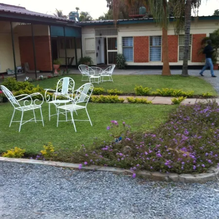 Kuku Royal Lodge
