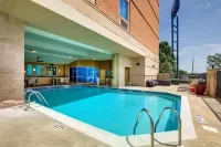 Drury Inn & Suites Montgomery - Pools