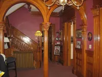 Olde Judge Mansion B&B Hotels in Troy